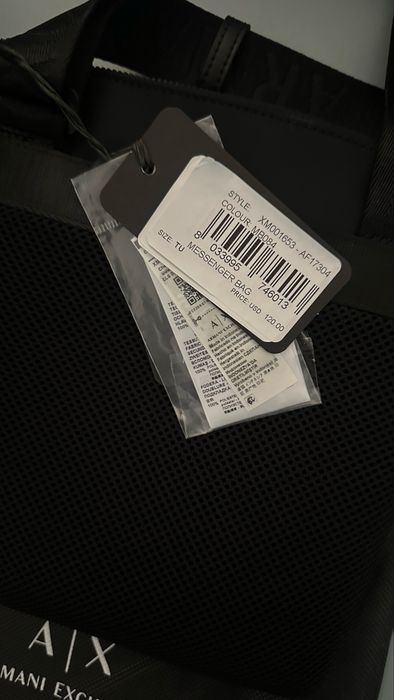 Оригинал Armani Exchange барсетка
