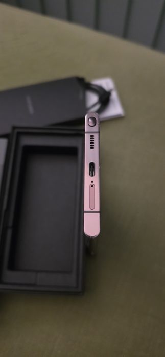 Samsung galaxy s22 ultra  256