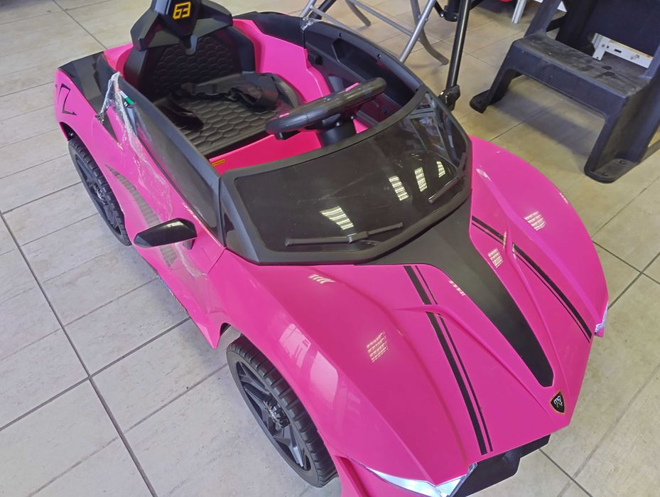 US Розова акумулаторна кола Cordoba