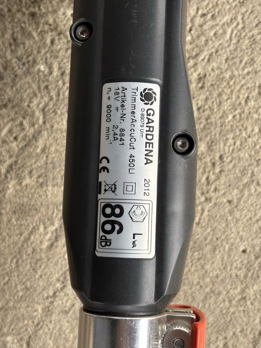 Trimmer / motocoasa electrica Gardena 450Li pe acumulator 18v