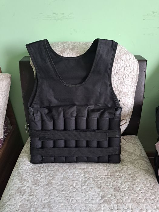 Жилетки с тежести