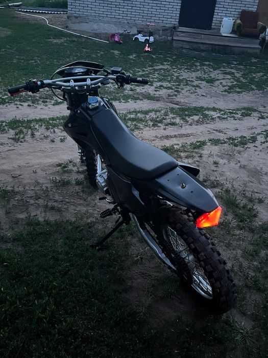 мотоцикл эндуро 200