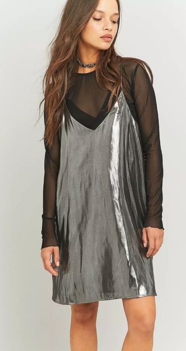 Рокля Stradivarius