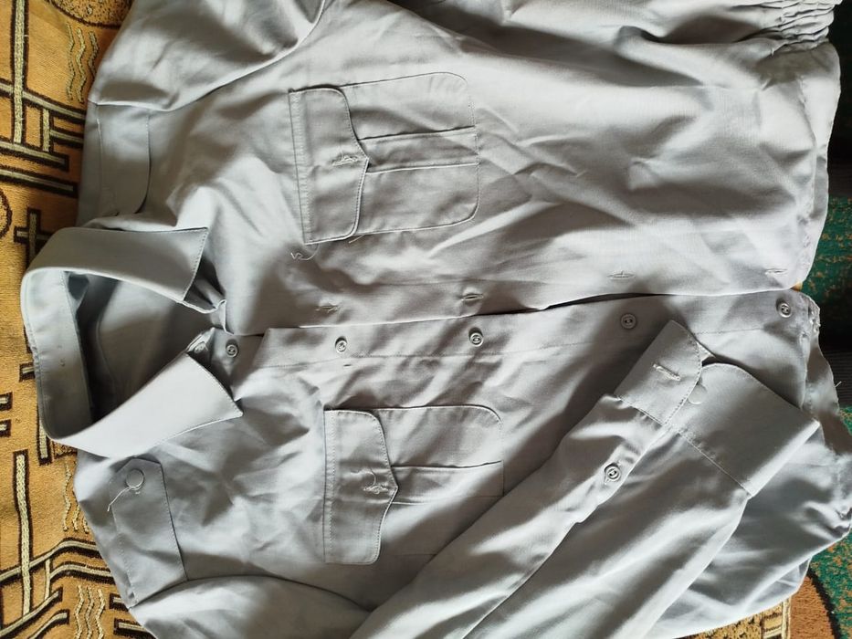 Рубашки, форма, бушлат, плащ