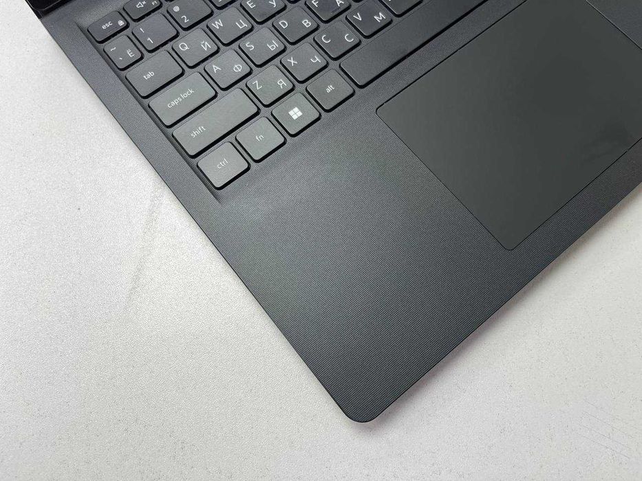 Мощный Шустрый Dell vostro Core i3-11*ОЗУ 8*SSD 512*