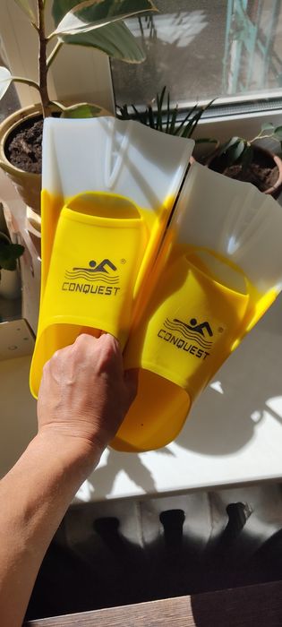 Продам ласты и лопатки