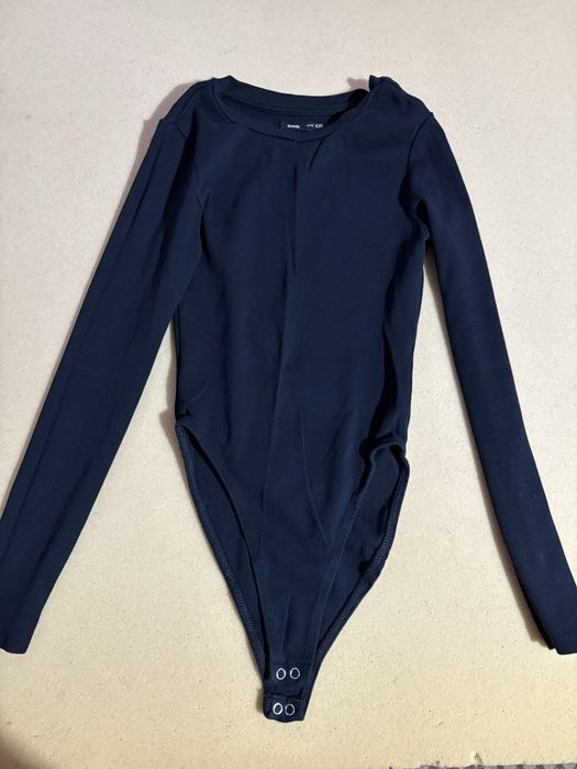 Тениски втора употреба - дамски