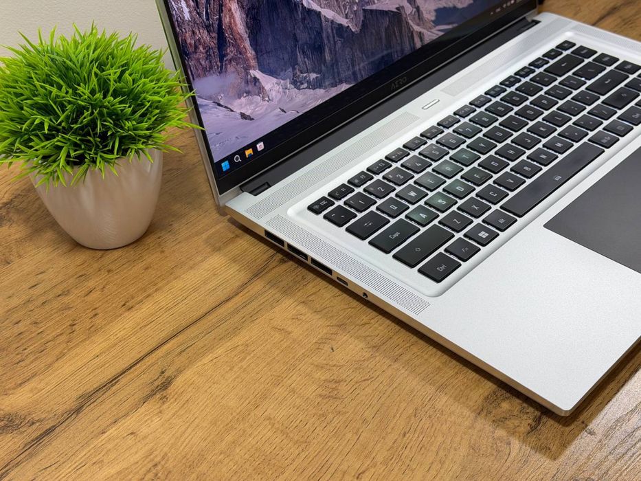 Срочно ! Gigabyte AERO gaming i9 OLED 4k RTX 3080