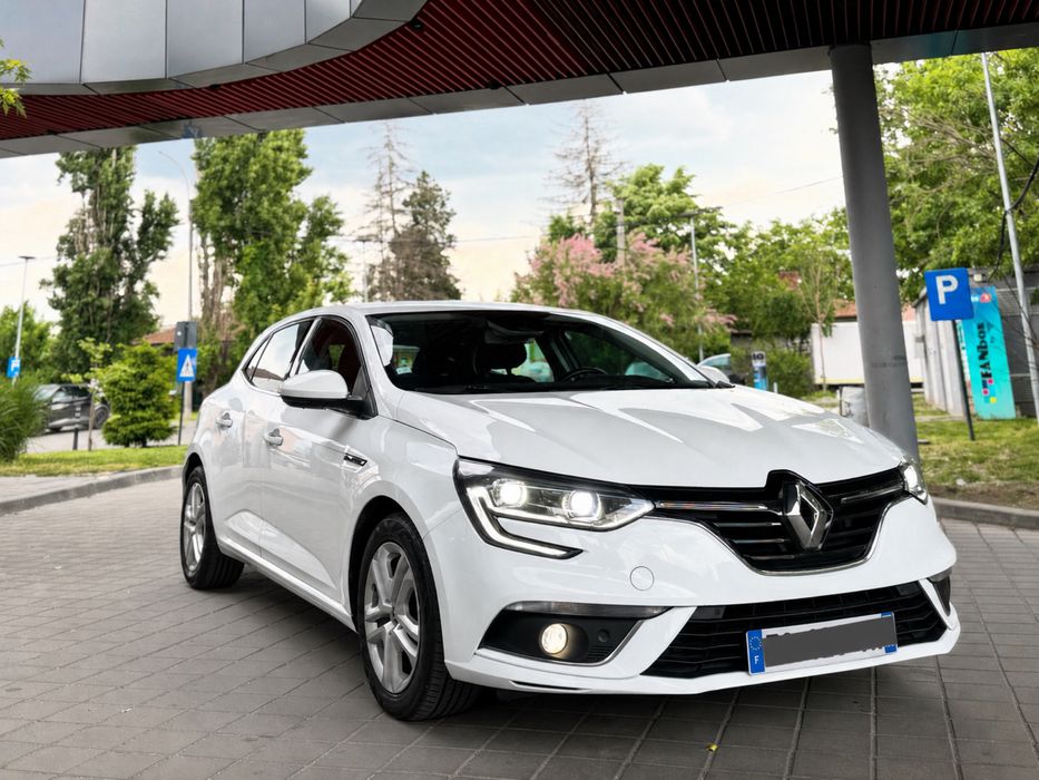 Renault Megane IV // 2021 euro 6 // 1.5 dci 115cp // AUTOMATA
