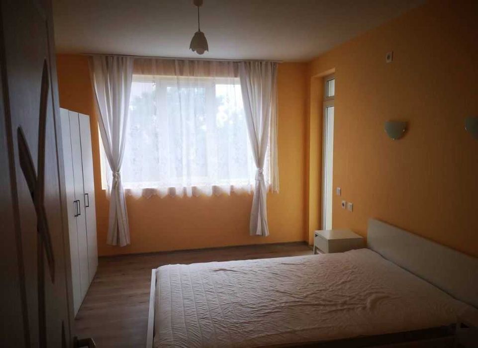 Дава се под наем Двустаен апартамент в Бургас, Меден рудник - зона А - 65 кв.м за 200 € - Снимка #10