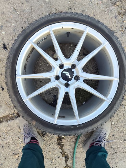 Vând jante japan racing JR21 r19 5x112