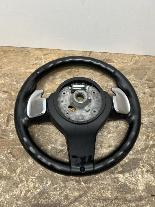 Volan Bmw M paket F20 F30 F36 F25 F26 F15 F16 F48 F39