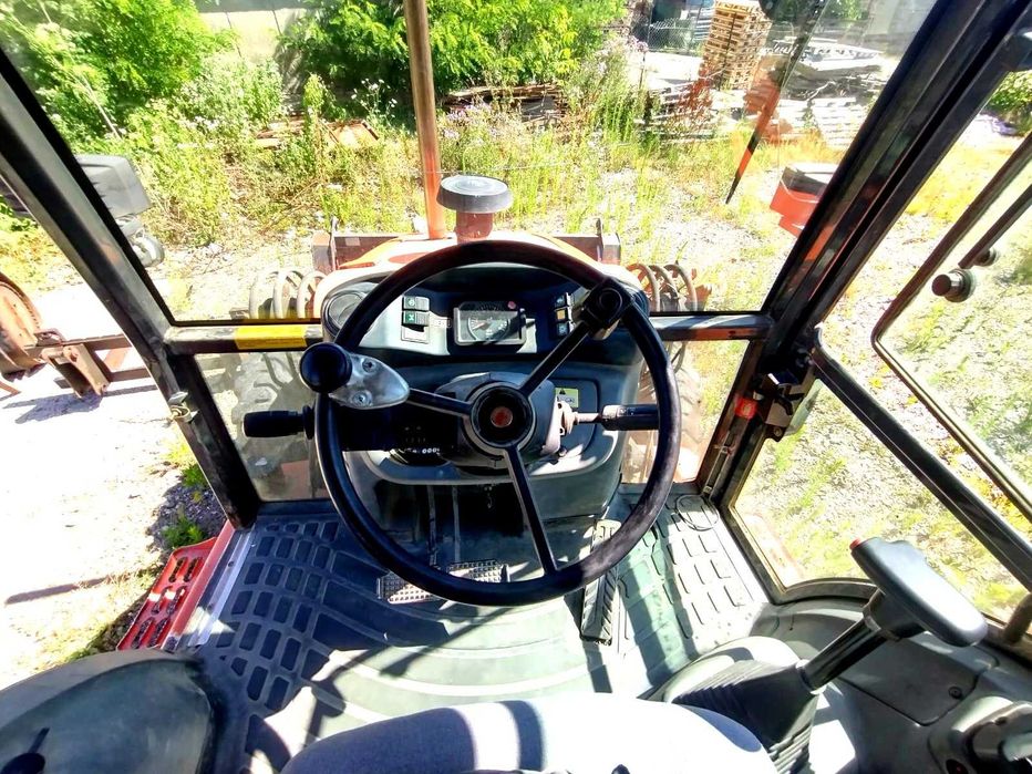 Buldoexcavator FIAT kobelko 4x4 fb 110.2 schimb cu Duba/auto/teren