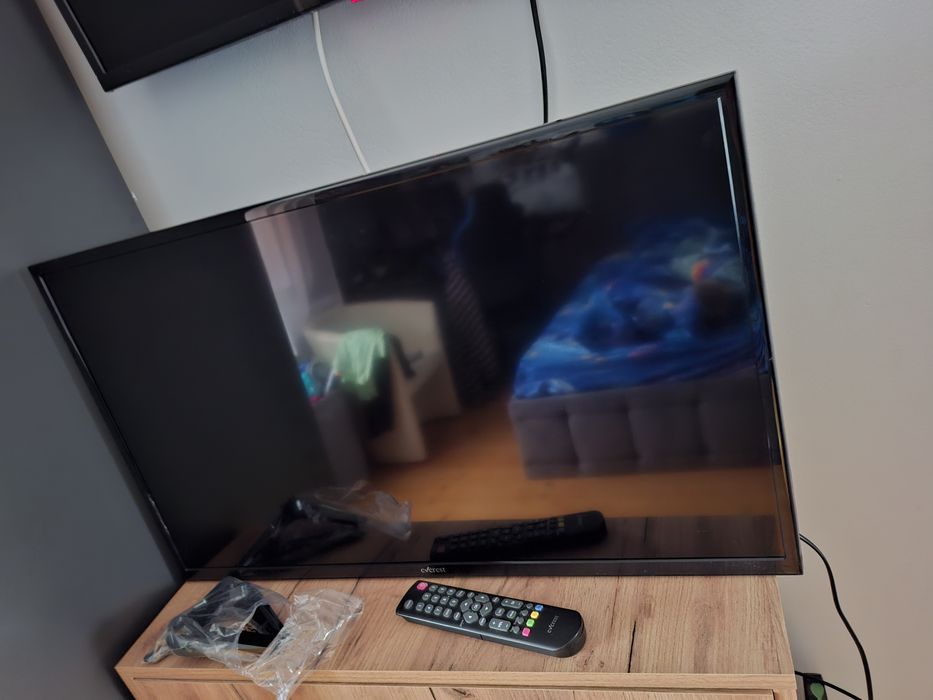 Televizor perfect funcțional marca Everest