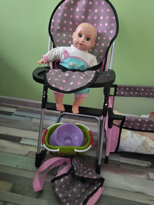 Играчки кошара, столче и две бебета