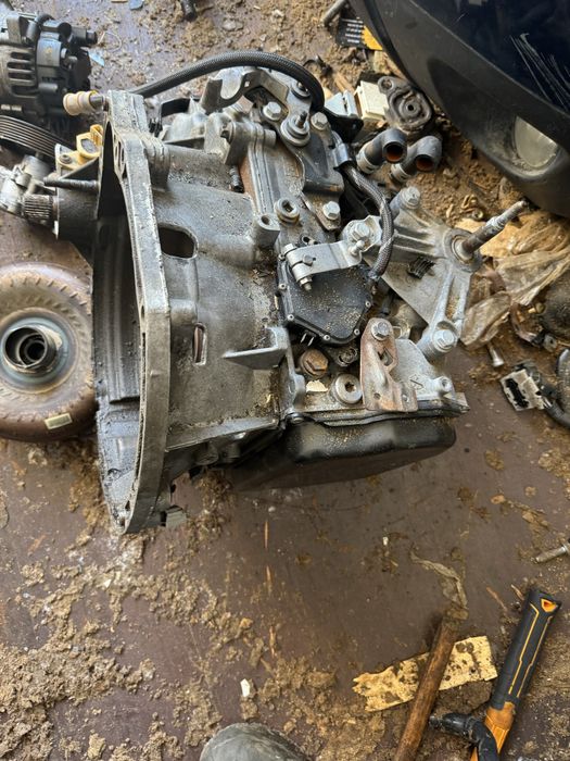 Продам АКПП каробку автомат на Рено Дастера