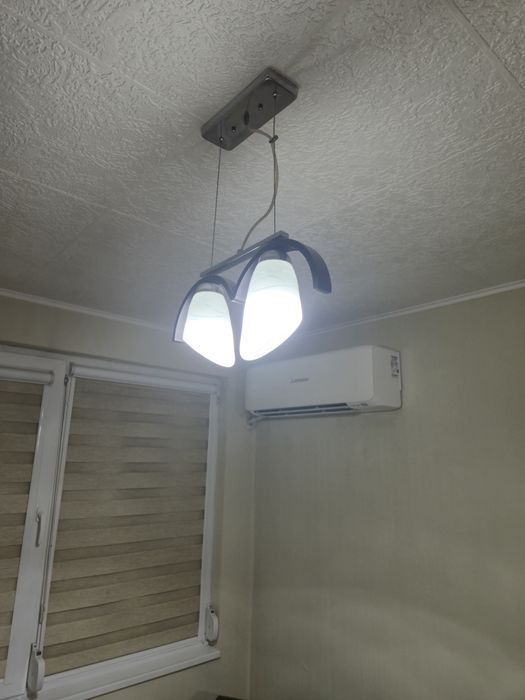 Два броя полилей