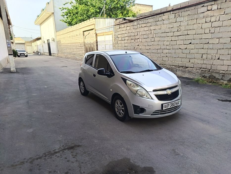 Спарк 2015 еуро сотиладе нахт ва насия савдога бериладе