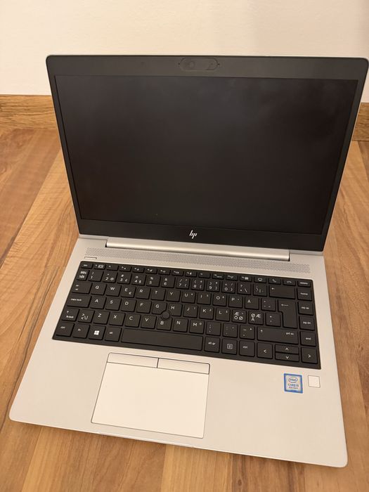 Laptop HP , i5 8Th nou