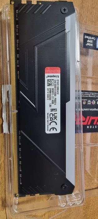 Оперативная память Kingston FURY Beast RGB DDR4 32 GB