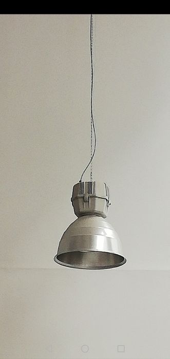 Осветление Лампи за окачен таван с пури