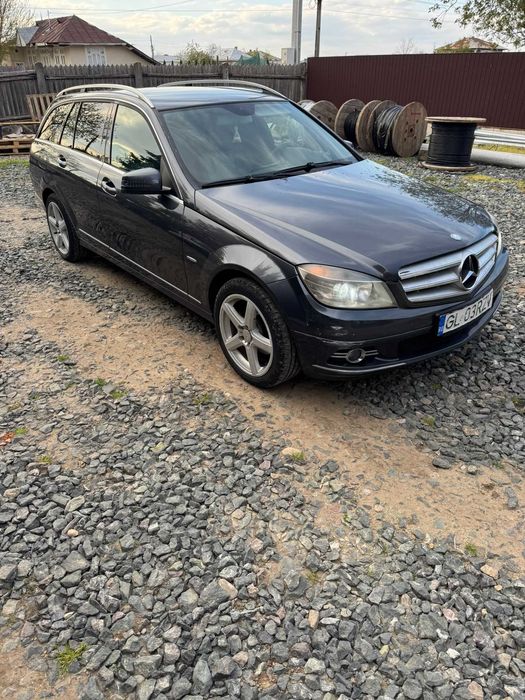 MERCEDES-BENZ C-Class 2010