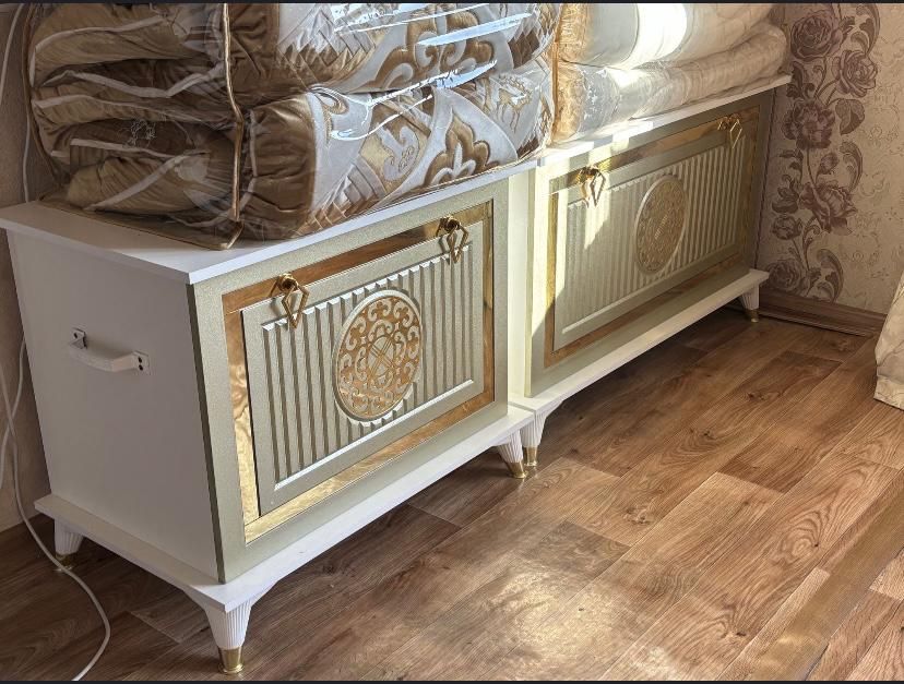 Сандық две новые