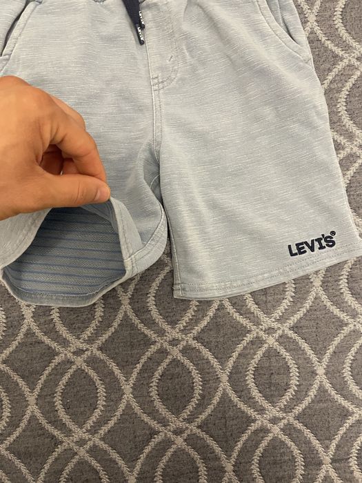 Pantaloni scurti 8 ani Levi’s