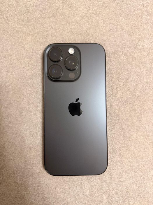 Продам iPhone 16 pro