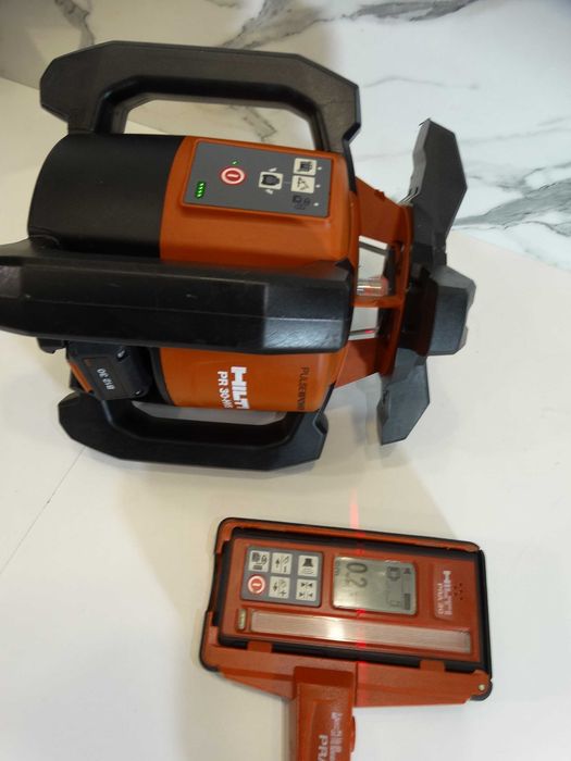 Hilti PR 30 HVS A12 - Ротационен лазерен нивелир