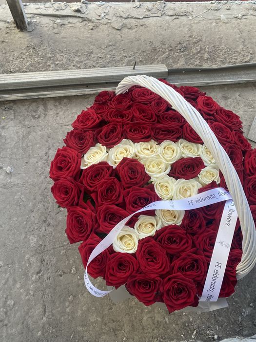 Продам корзину роз
