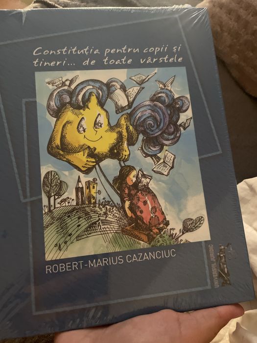 Vând carte sigilata