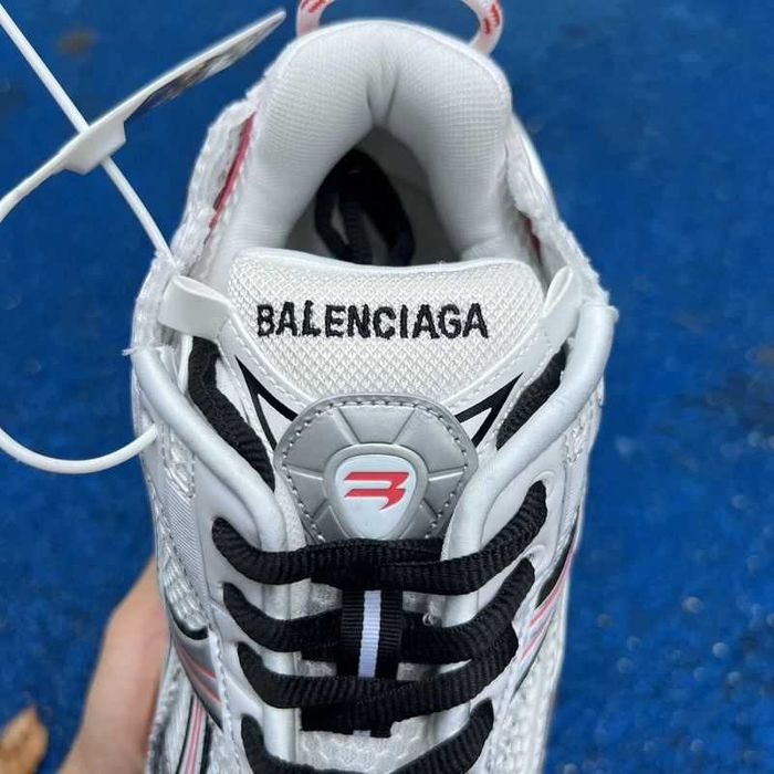 Balenciaga Runner - White/Black