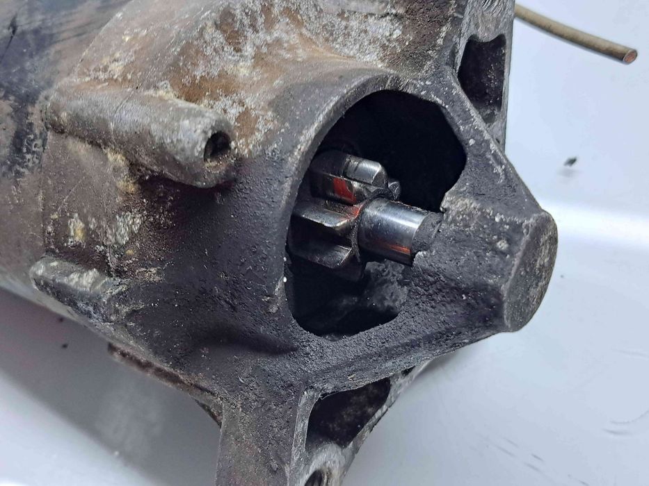 Electromotor 8 dinti Dacia Logan (LS) [Fabr 2004-2012] 8200240477 1.6