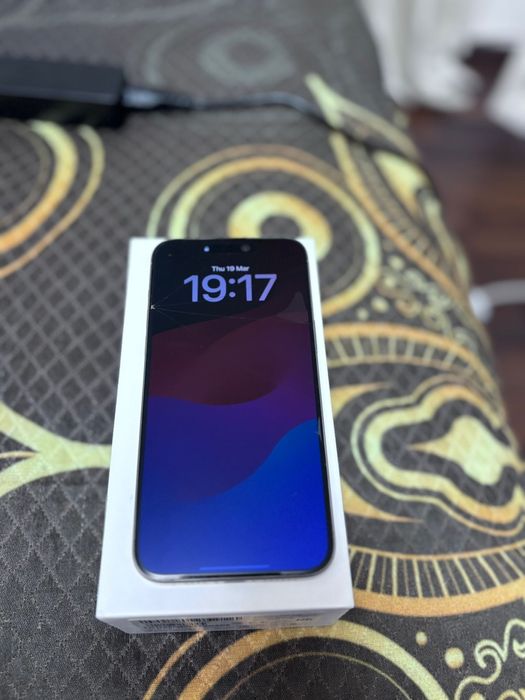 Iphone 15ProMax 512GB plus casti