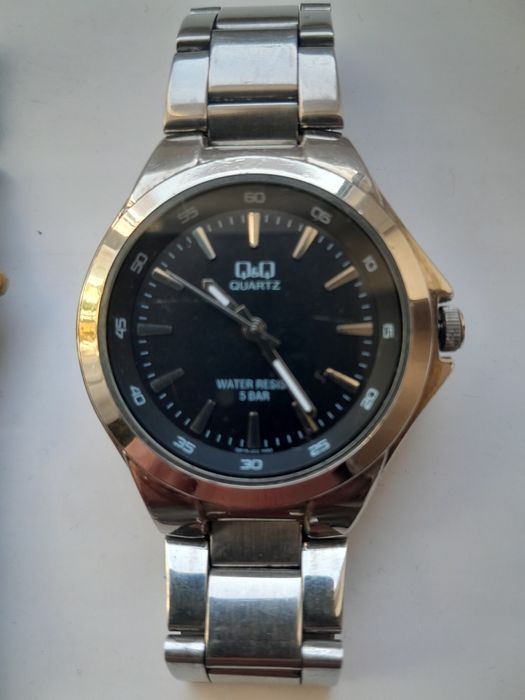 Продам часы разные