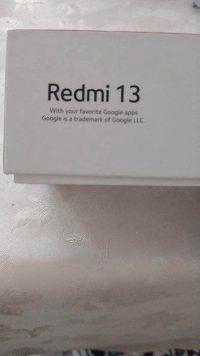 Новый телефон в упаковке