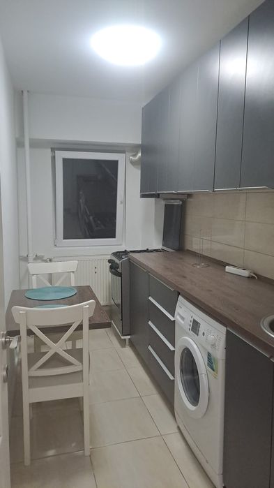 Garsoniera de închiriat în  Crângași, suprafață 40 mp