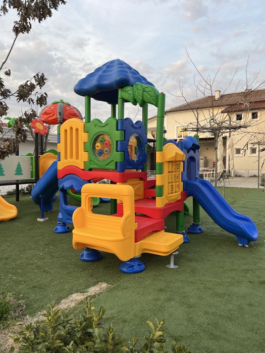 Голяма детска площадка / playground за двор – нова