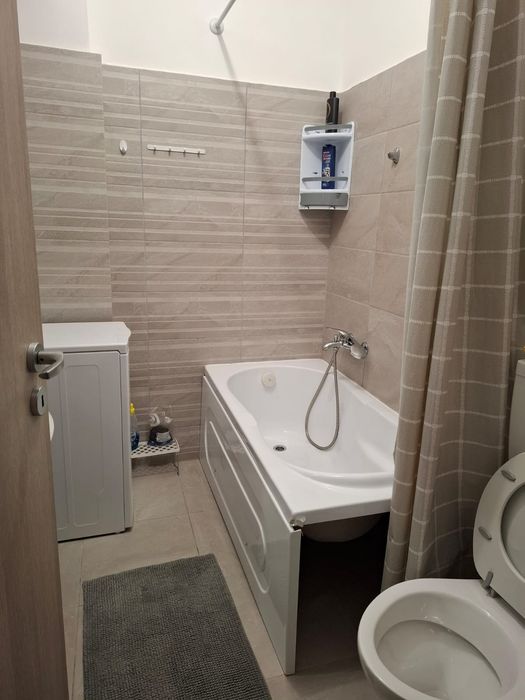 De închiriat garsoniera.Zona leroy Merlin, Bragadiru