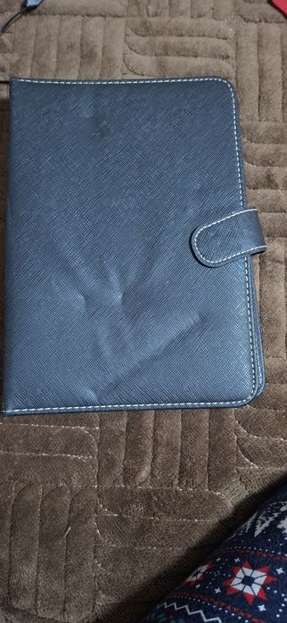 Продам чехол на планшет