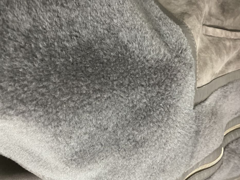 Продается верхняя одежда Италия