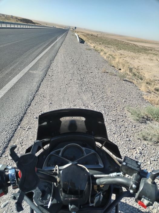 Moped sotiladi holati yaxshi