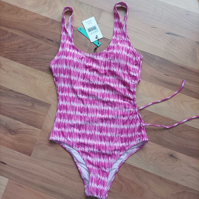 Juisy Couture XS/Triumph  36C цял бански