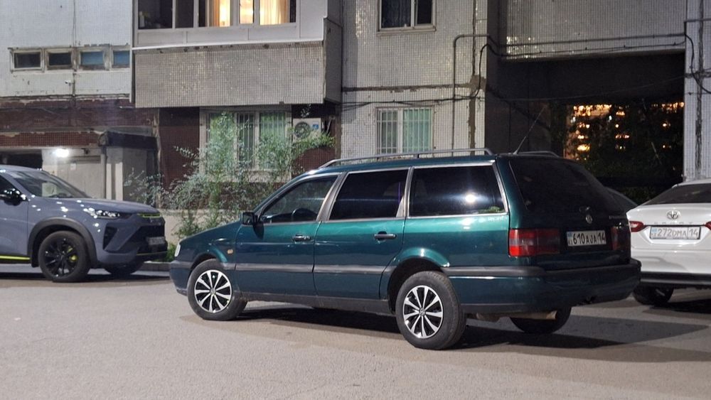 Volkswagen Passat B4 1.8
