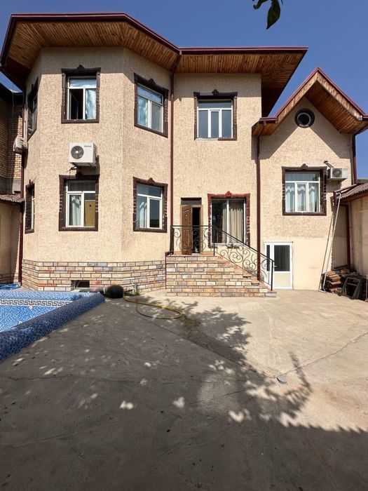 Сдаётся дом на шастри