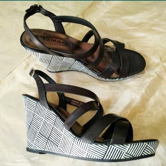 Босоножки на платформе Tamaris 41 размер