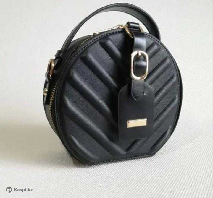 Хат бокс 1, черный