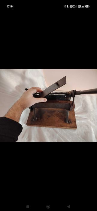 Menghină veche tăiat frunze tutun anii 1880