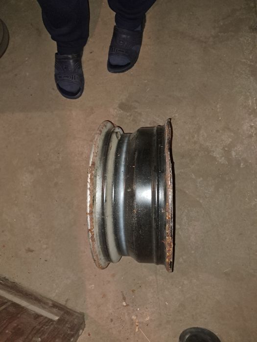 Старые диски на машину